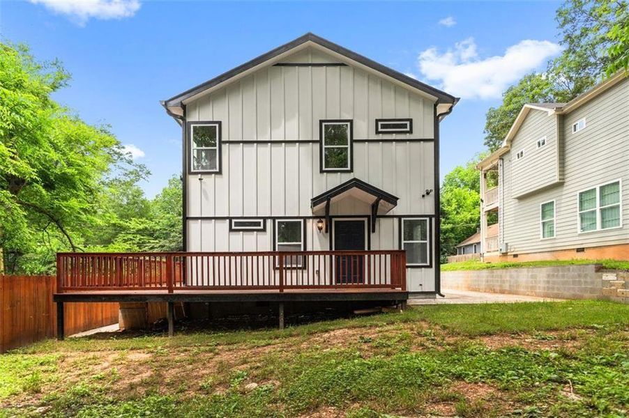 Exterior details and patio area of a home in , Atlanta (Image 25).