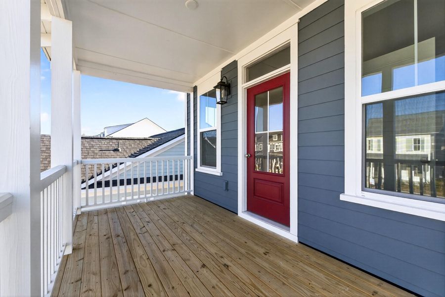 Exterior details and patio area of a home in , Summerville (Image 4).