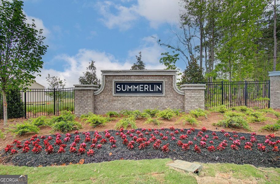 Front exterior of a new home in Summerlin, Winder, GA, highlighting curb appeal (Image 25). Front exterior of a new home in Summerlin, Winder, GA, highlighting curb appeal (Image 25).