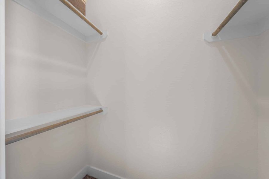 Spacious, unfurnished interior of a new home in Wood Leaf Reserve, Tomball (Image 26). Spacious, unfurnished interior of a new home in Wood Leaf Reserve, Tomball (Image 26).