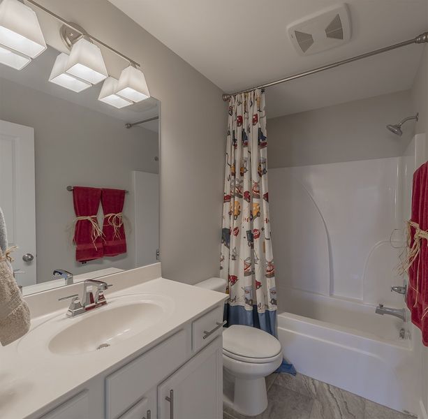 Eppes GY, 2-Story Home