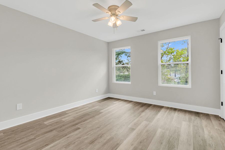 Spacious, unfurnished interior of a new home in , Hanahan (Image 19).