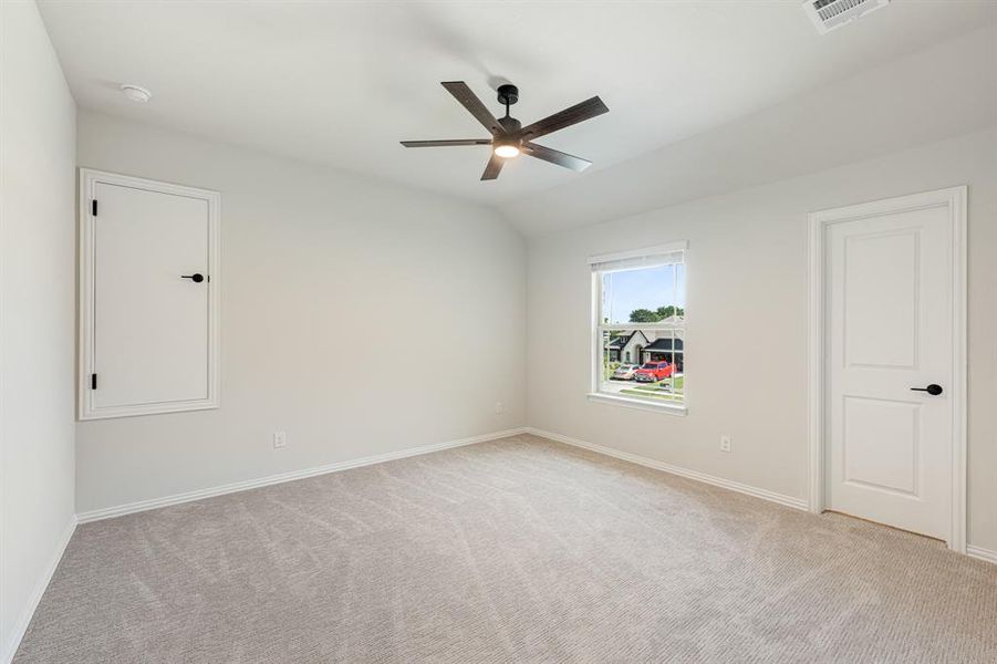 Spacious, unfurnished interior of a new home in Liberty, Melissa (Image 23). Spacious, unfurnished interior of a new home in Liberty, Melissa (Image 23).