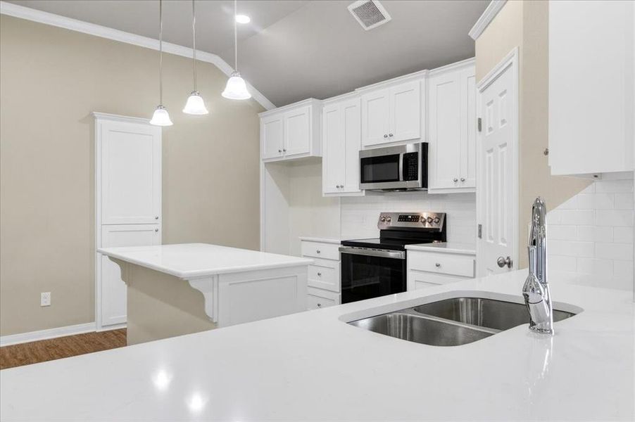 Furnished interior view inside a new home in , Robinson (Image 10).