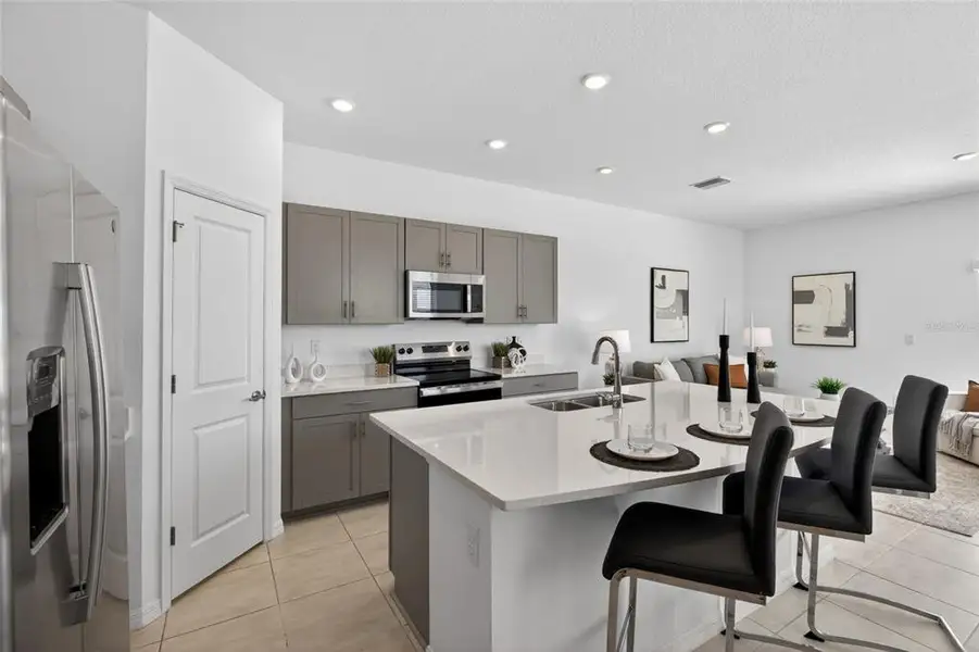 Furnished interior view inside a new home in , Wesley Chapel (Image 5).