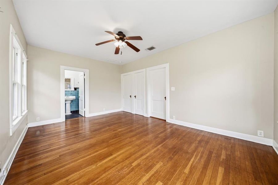 Spacious, unfurnished interior of a new home in , Hillsboro (Image 31).