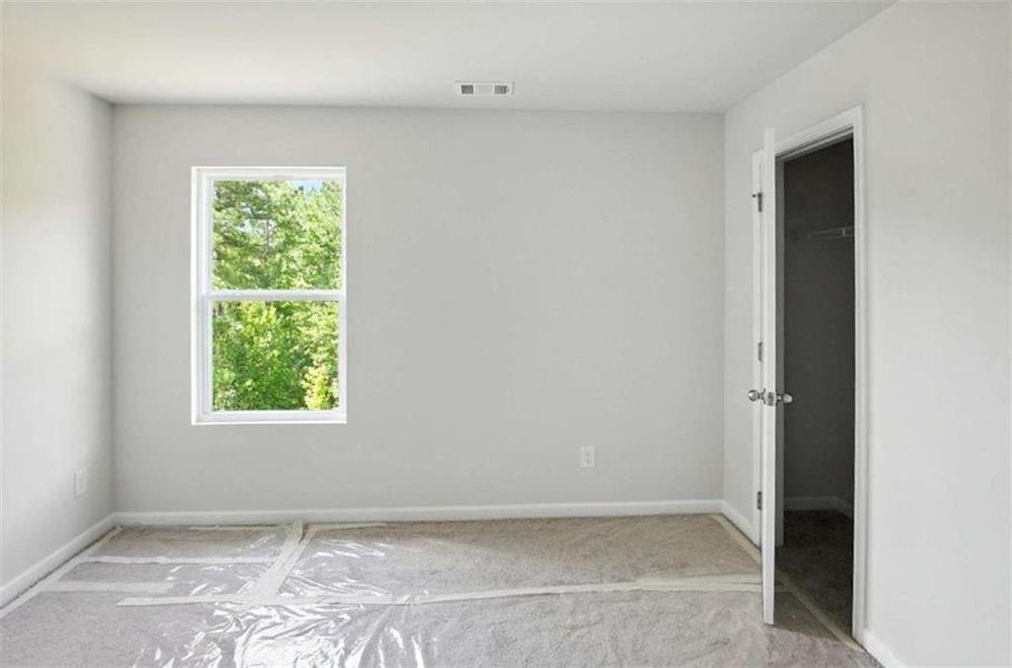 Image 48 of a home in Creekside Landing.