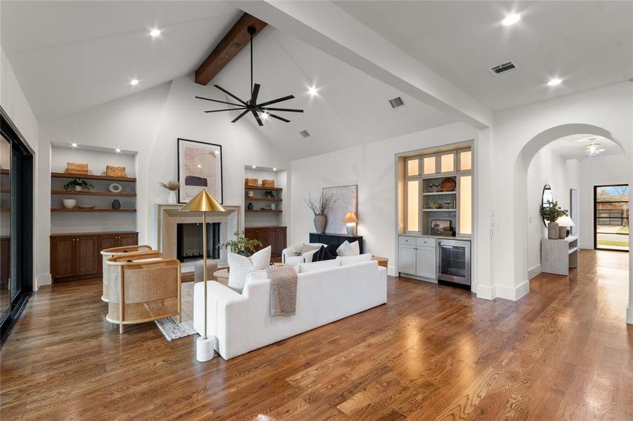 Furnished interior view inside a new home in , Dallas (Image 5).