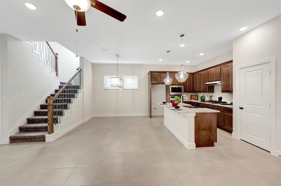 Furnished interior view inside a new home in Indigo 35’ Homesites, Richmond (Image 13).
