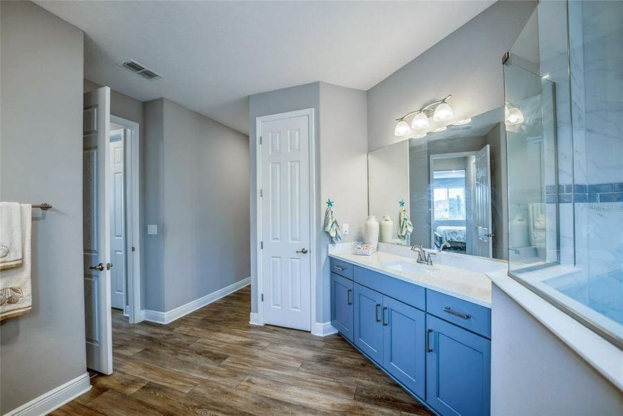 Furnished interior view inside a new home in , Ocala (Image 45).