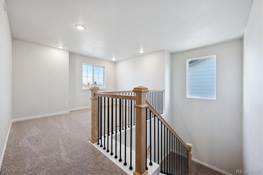 Spacious, unfurnished interior of a new home in Windler, Aurora (Image 22).