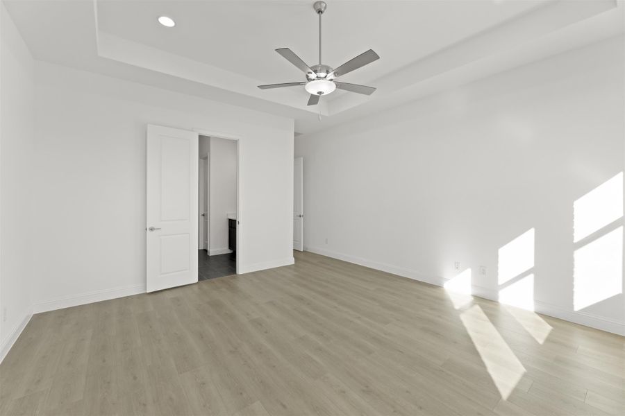 Representative unfurnished interior of a home built from the Edward - 60 ft Home Site by Rockwell Homes in Nelson Lake Estates, Rockwall (Image 72).