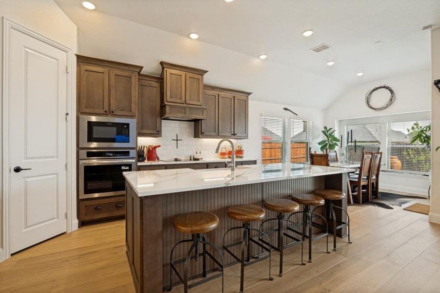 Furnished interior view inside a new home in , Waxahachie (Image 11).