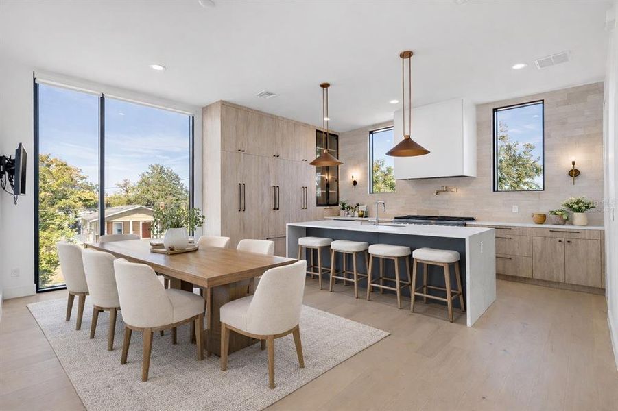 Furnished interior view inside a new home in , Tampa (Image 5).