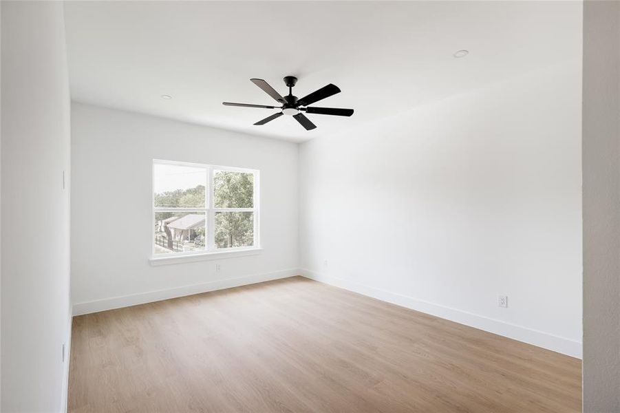 Spacious, unfurnished interior of a new home in , Dallas (Image 18). Spacious, unfurnished interior of a new home in , Dallas (Image 18).