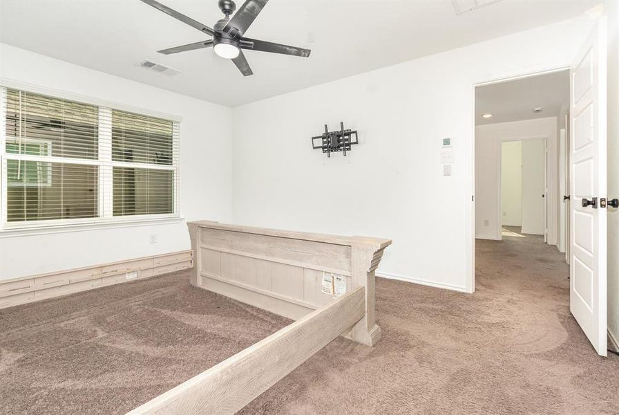 Spacious, unfurnished interior of a new home in , Royse City (Image 22).