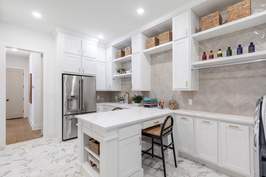Laundry Room/Craft Room