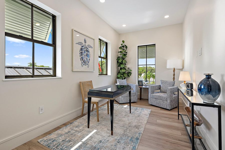 Office / Flex Room Office / Flex Room