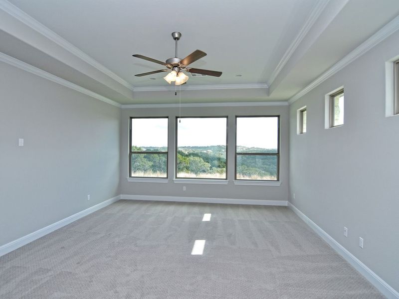 Representative unfurnished interior of a home built from the Avalon by Giddens Homes in Scofield Farms Estates, Georgetown (Image 169).