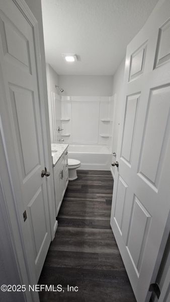 Spacious, unfurnished interior of a new home in , Jacksonville (Image 46).