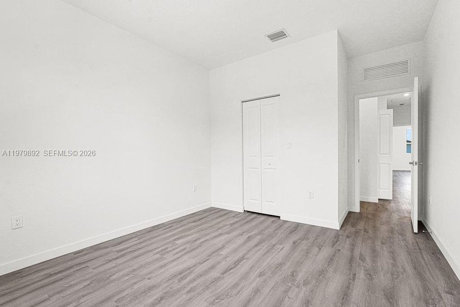 Spacious, unfurnished interior of a new home in , Miami (Image 53).