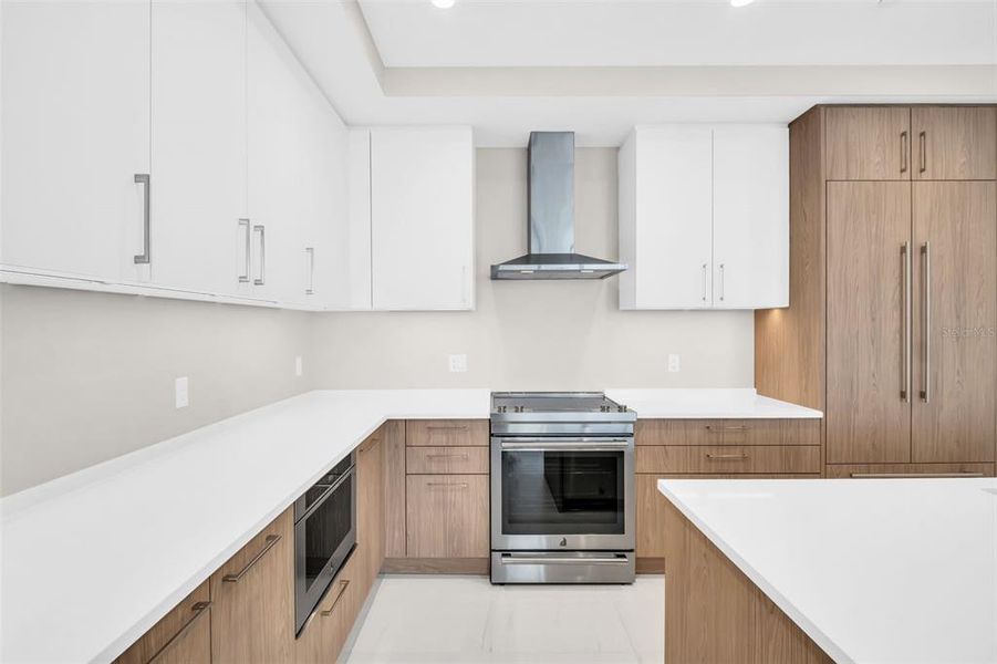 Furnished interior view inside a new home in , St. Petersburg (Image 6).