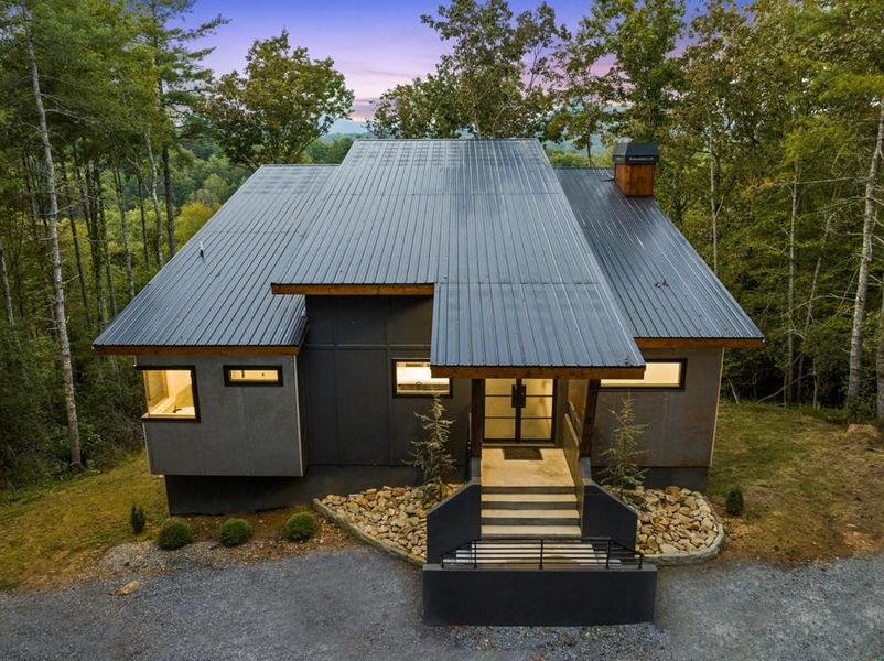 Image 43 of a home in .