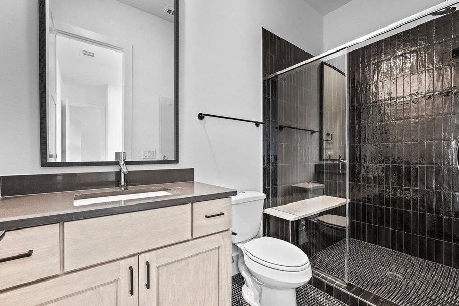 Furnished interior view inside a new home in Spyglass, Austin (Image 33). Furnished interior view inside a new home in Spyglass, Austin (Image 33).