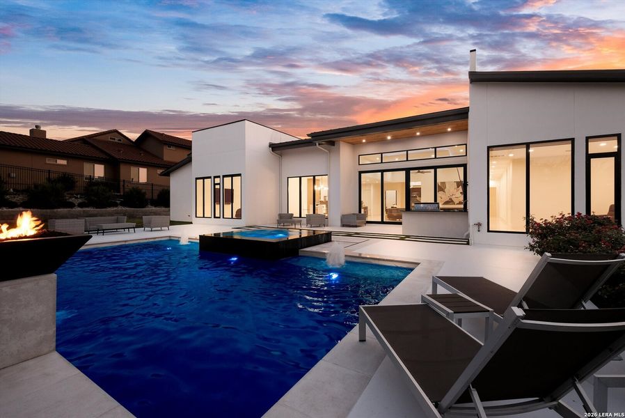 Exterior details and patio area of a home in , San Antonio (Image 47).