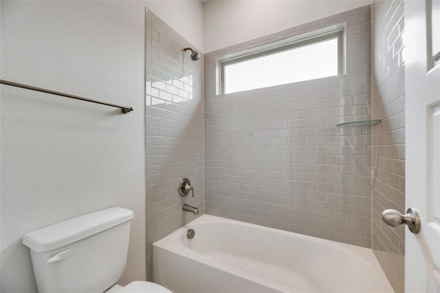 Furnished interior view inside a new home in Spiritas Ranch, Little Elm (Image 11). Furnished interior view inside a new home in Spiritas Ranch, Little Elm (Image 11).