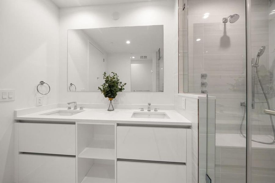 Image 48 of a home in .