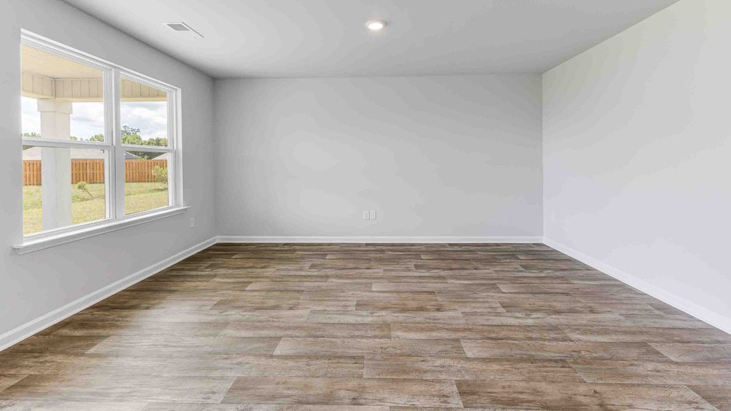 Spacious, unfurnished interior of a new home in Cedar Hill Landing, Navassa (Image 13).