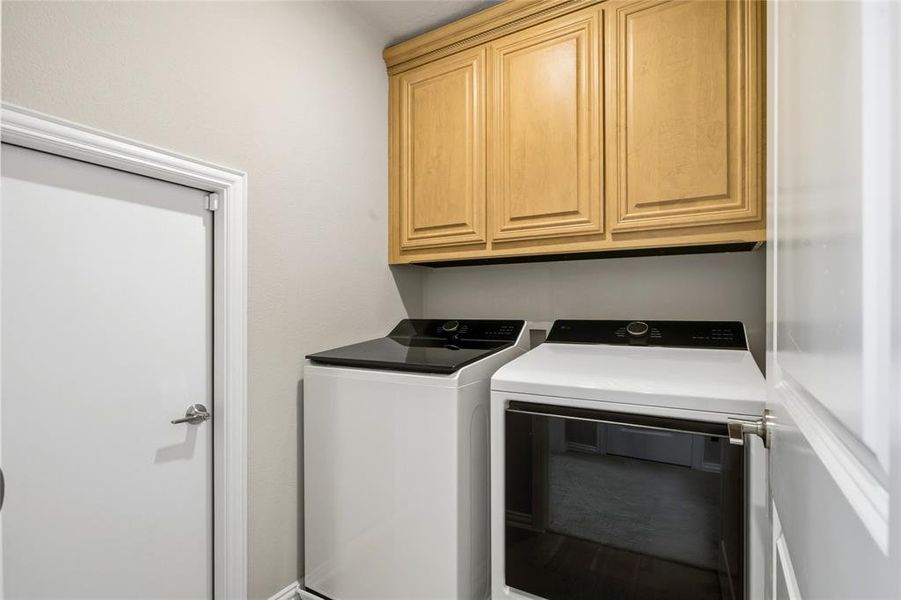 Close-up of interior finishes inside a home in , Providence Village (Image 21). Close-up of interior finishes inside a home in , Providence Village (Image 21).