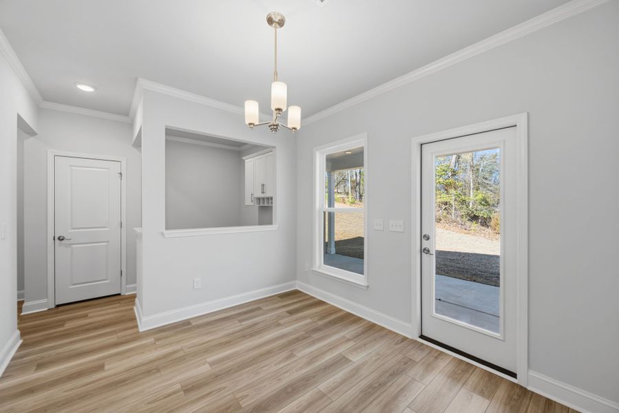 Spacious, unfurnished interior of a new home in Carriage Estates, Lexington (Image 18).