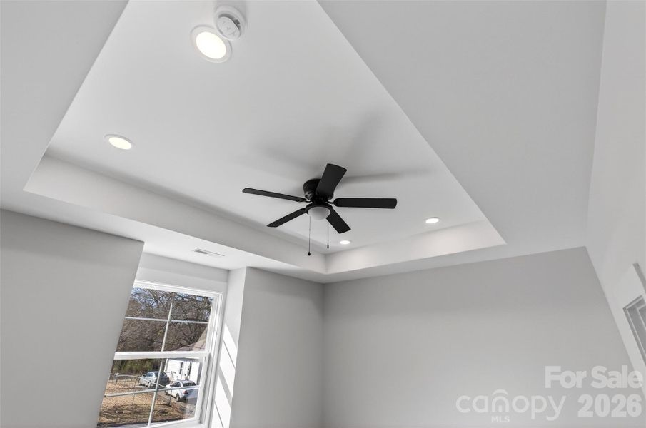 Image 29 of a home in .