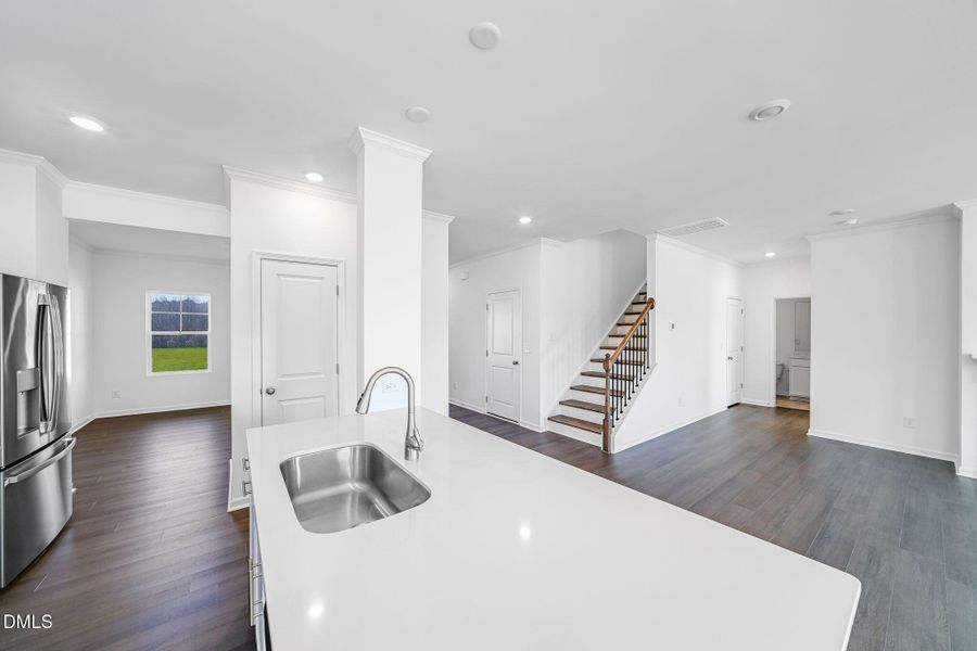 SUN_SherriDowns_Pic_Leighton-24