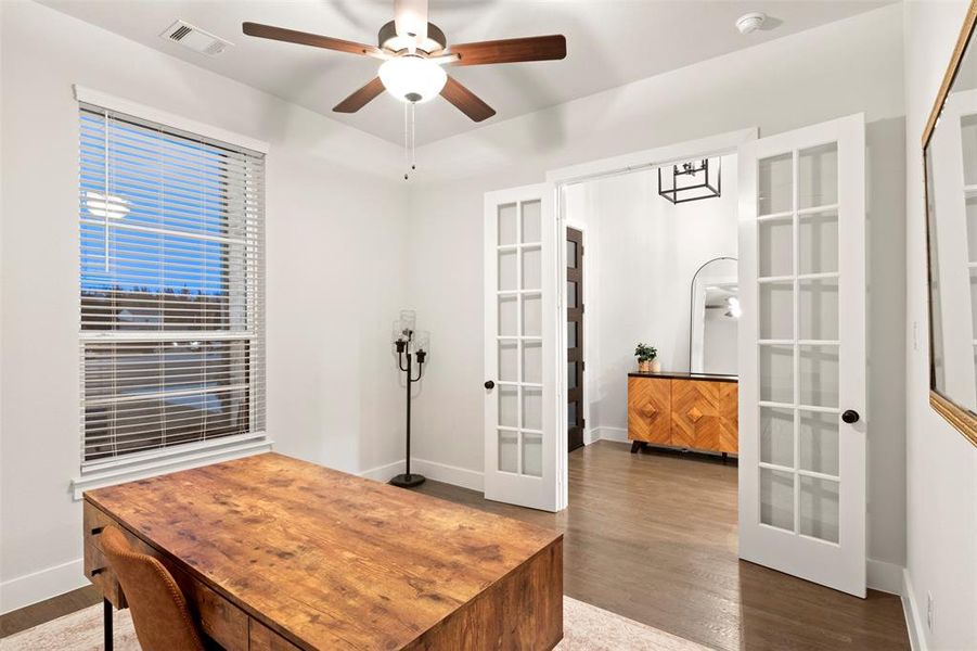 Furnished interior view inside a new home in The Arbors Midlothian, Midlothian (Image 12). Furnished interior view inside a new home in The Arbors Midlothian, Midlothian (Image 12).
