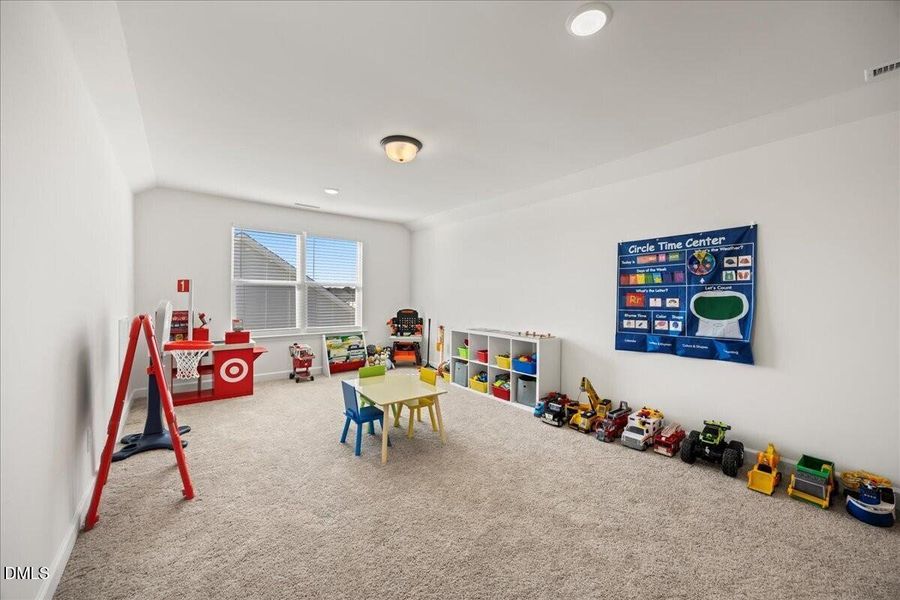 48-2A1A1263 3rd floor plan room