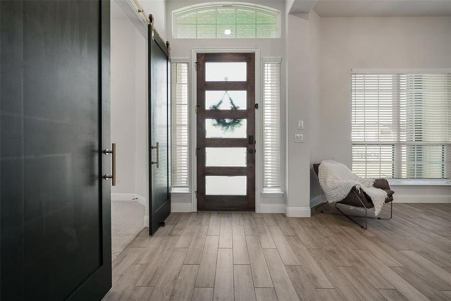 Furnished interior view inside a new home in , Van Alstyne (Image 9).