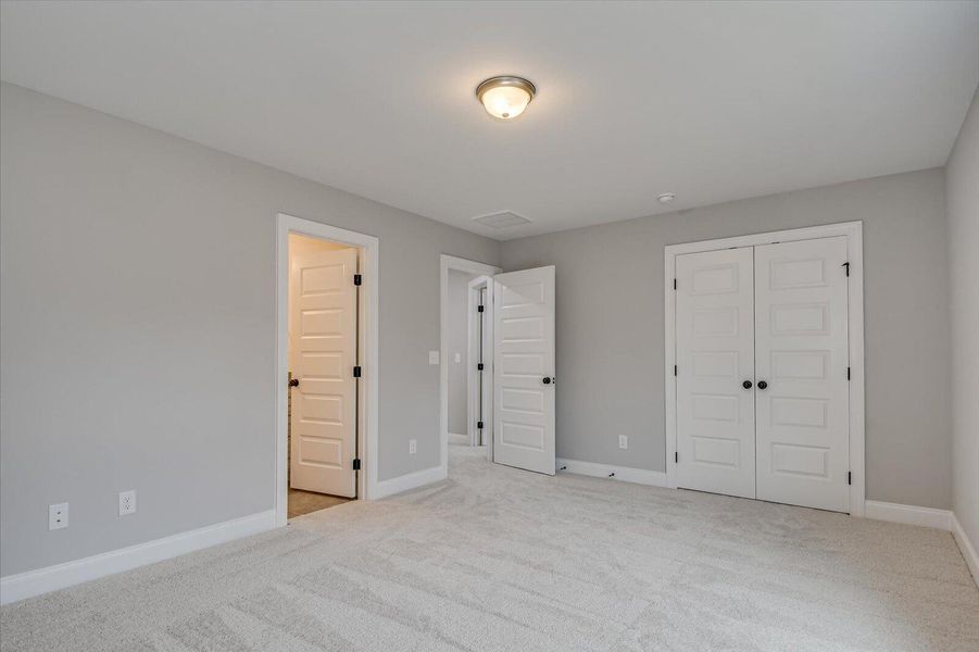 Spacious, unfurnished interior of a new home in Tillery Park, Grovetown (Image 42). Spacious, unfurnished interior of a new home in Tillery Park, Grovetown (Image 42).