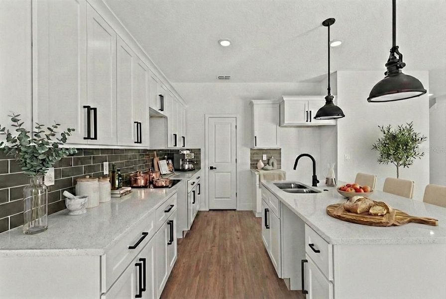 Furnished interior view inside a new home in , Orlando (Image 6).