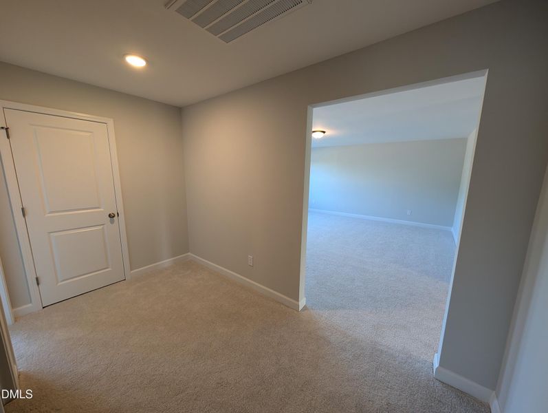 PXL_20260421_222203670.MP