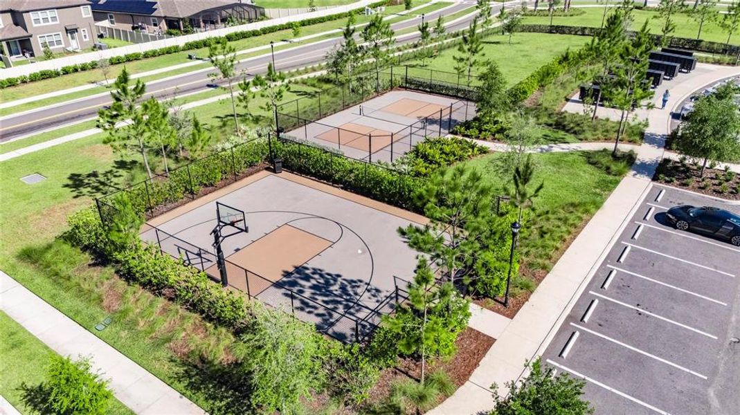 Community amenities in Berry Bay, Wimauma (Image 40).