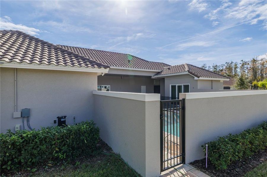 Exterior details and patio area of a home in Toscana, Palm Coast (Image 22).