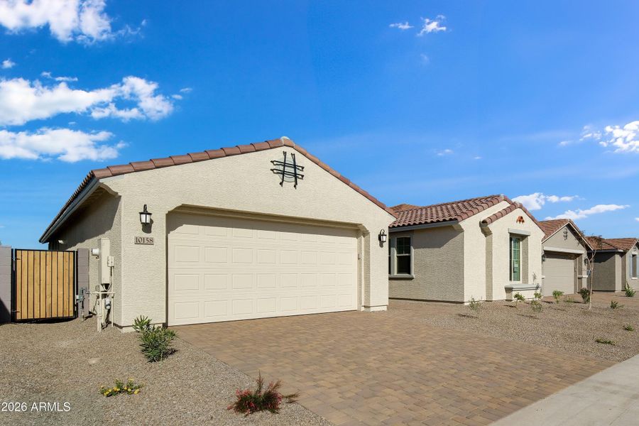 10158 W COLUMBUS Avenue - Ready Now!