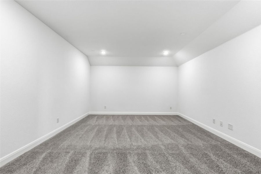 Spacious, unfurnished interior of a new home in Retreat at San Gabriel, Georgetown (Image 25).