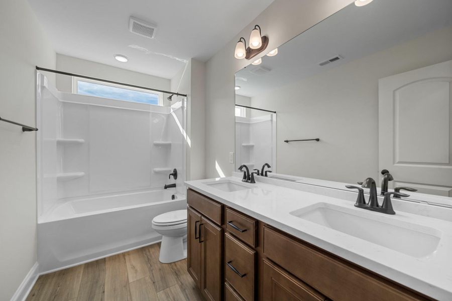 Furnished interior view inside a new home in Pisgah Park, Kernersville (Image 15).