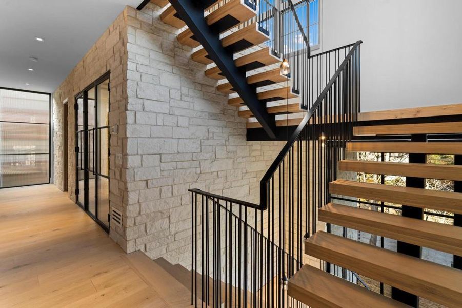 Spacious, unfurnished interior of a new home in , Atlanta (Image 19). Spacious, unfurnished interior of a new home in , Atlanta (Image 19).