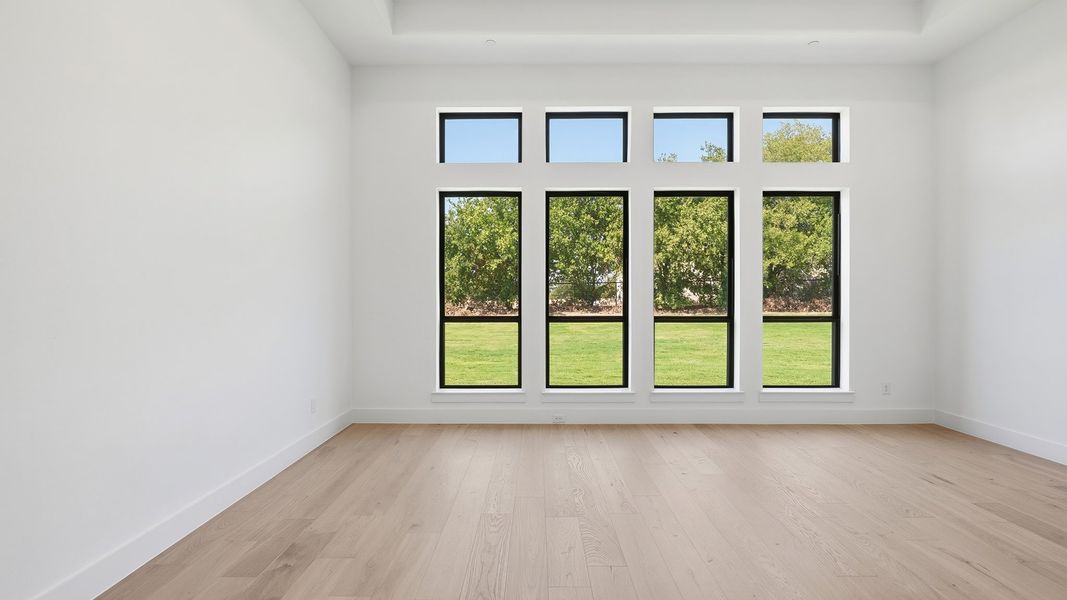 Spacious, unfurnished interior of a new home in Enchanted Creek, Lucas (Image 17).