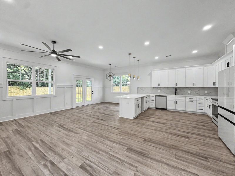Spacious, unfurnished interior of a new home in , North Charleston (Image 41).